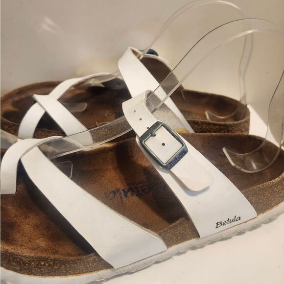 Betula by Birkenstock "Mayari" White Leather Toe Loop Strap Sandals Sz.7/38 $145 - Picture 5 of 7